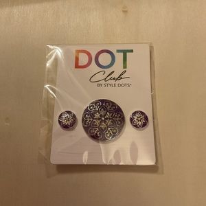 Style Dots Statement and 2 Original dots